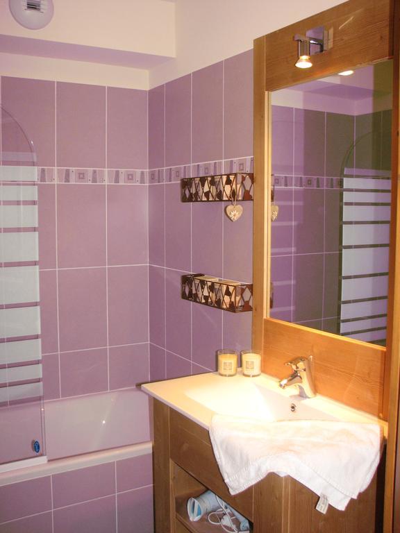 Appt Le Hameau Des Rennes 4 Etoiles Pieds Des Pistes Piscine Interieure Exterieure Apartment Vars  Exterior photo